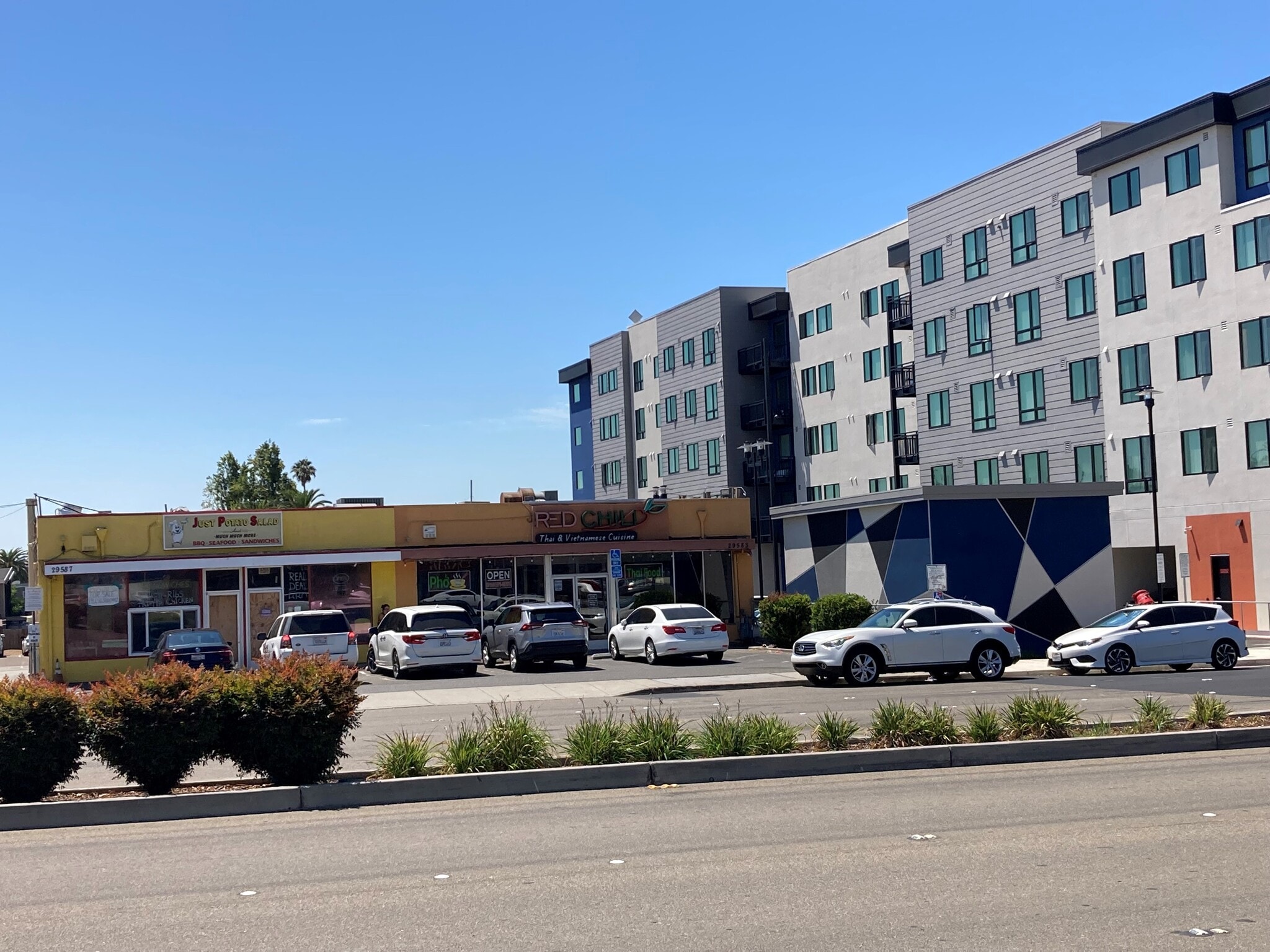 29587 Mission Blvd, Hayward, CA for sale Building Photo- Image 1 of 1