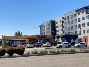 29587 Mission Blvd, Hayward, CA for rent Building Photo- Image 1 of 10