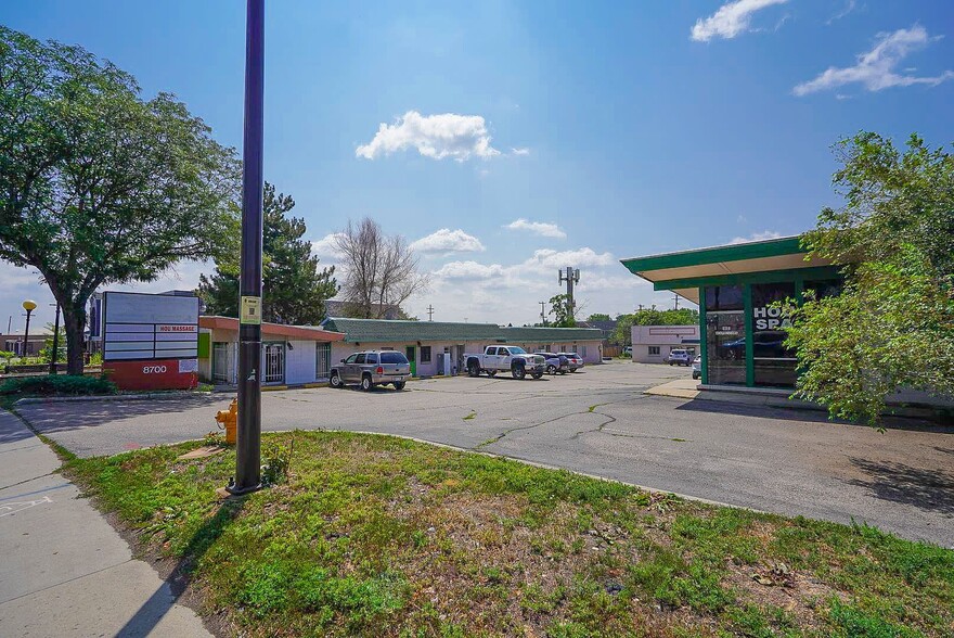 8700 W Colfax Ave, Lakewood, CO for rent - Building Photo - Image 1 of 1