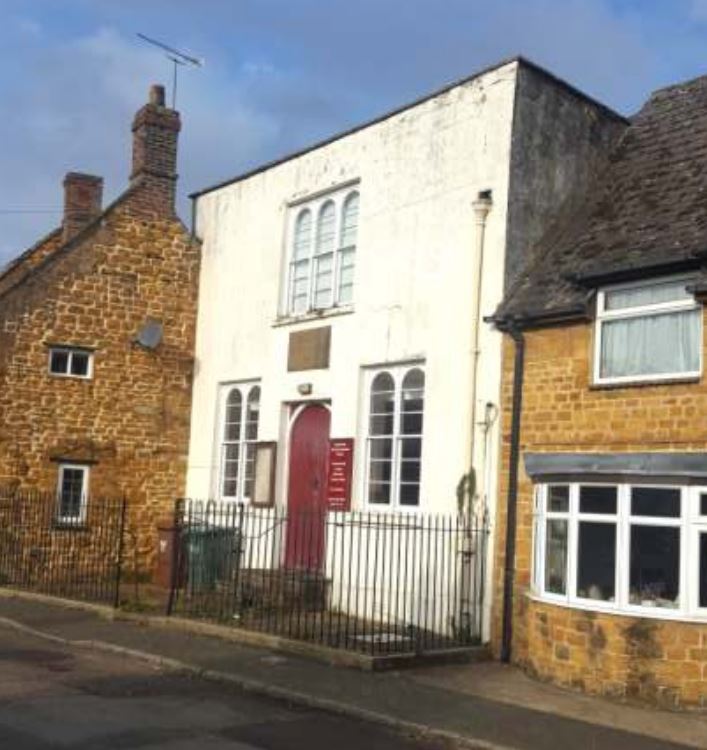 1 Chapel Sq, Deddington for sale Building Photo- Image 1 of 1