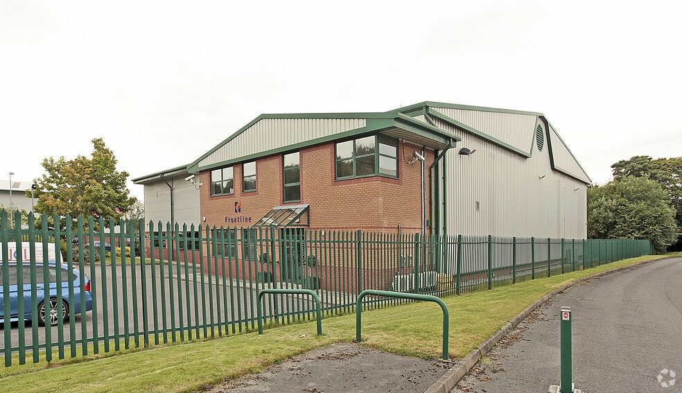 Epson Ave, Wilmslow to rent - Building Photo - Image 3 of 6