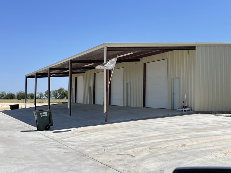 2633 Howard Loop, Salado, TX for rent - Building Photo - Image 3 of 5