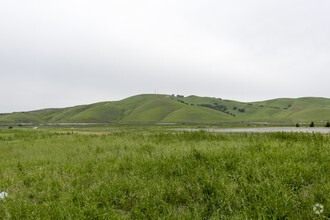 2216 Cement Hill Rd, Fairfield, CA for sale Primary Photo- Image 1 of 1