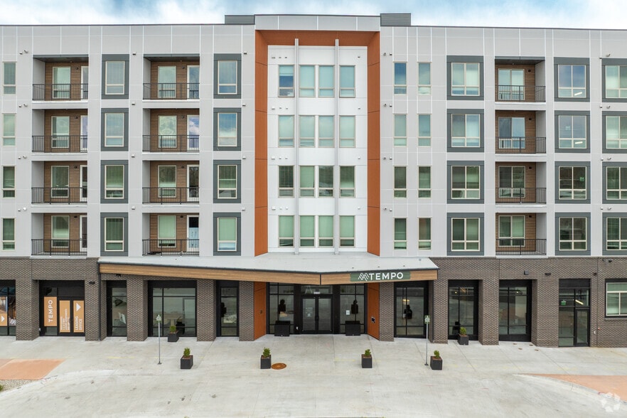 12150 E Dartmouth Ave, Aurora, CO to rent - Building Photo - Image 2 of 31