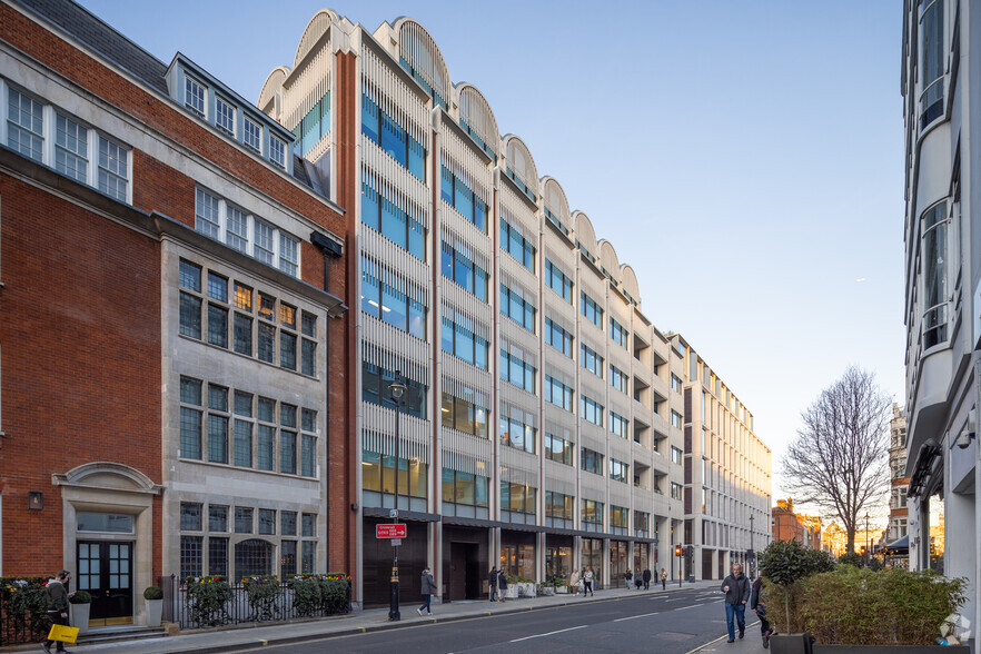 Mortimer St, London for rent - Building Photo - Image 2 of 5