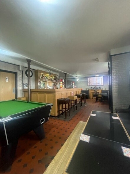 37-39 South Harbour St, Ayr to rent - Interior Photo - Image 3 of 5