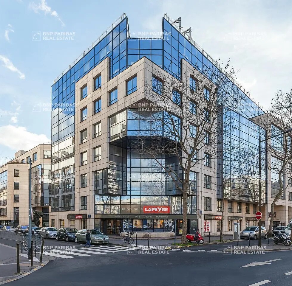 Office in Boulogne-Billancourt to rent Building Photo- Image 1 of 10
