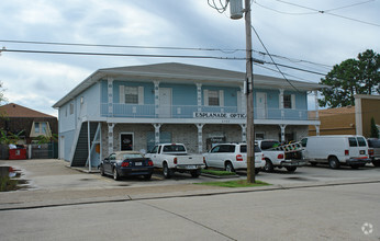 4500 Shores Dr, Metairie, LA for rent Primary Photo- Image 1 of 3