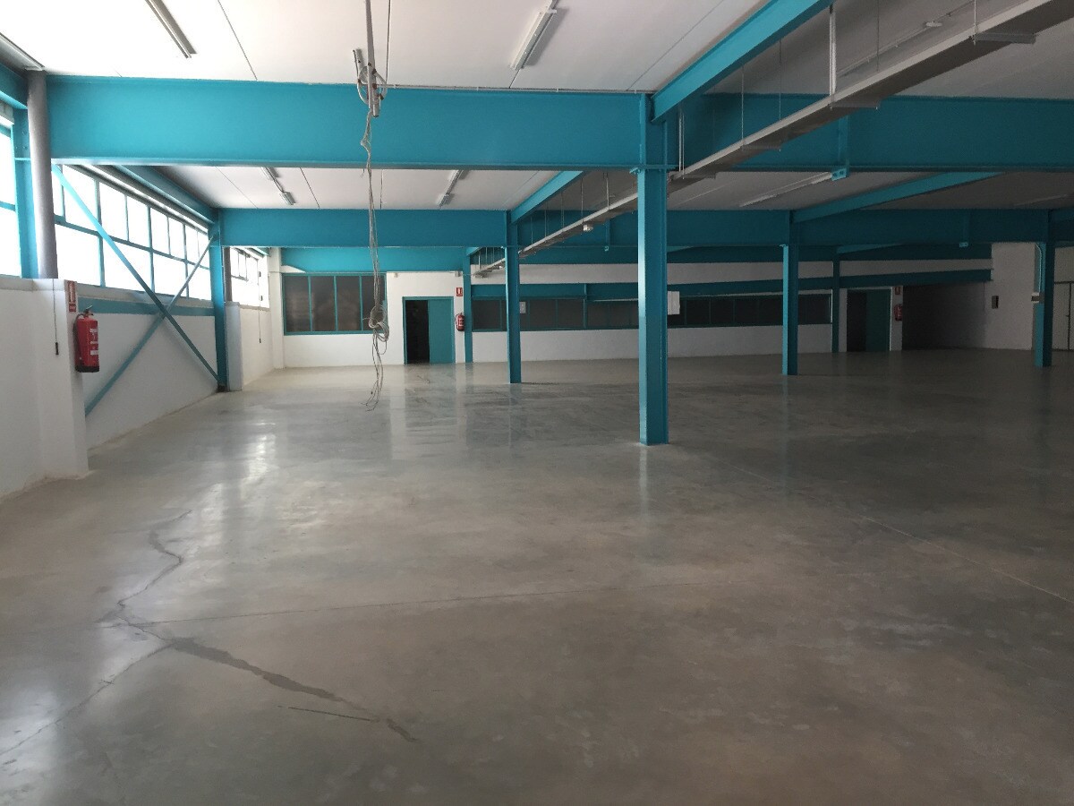 Industrial in Elda, Alicante to rent Interior Photo- Image 1 of 6