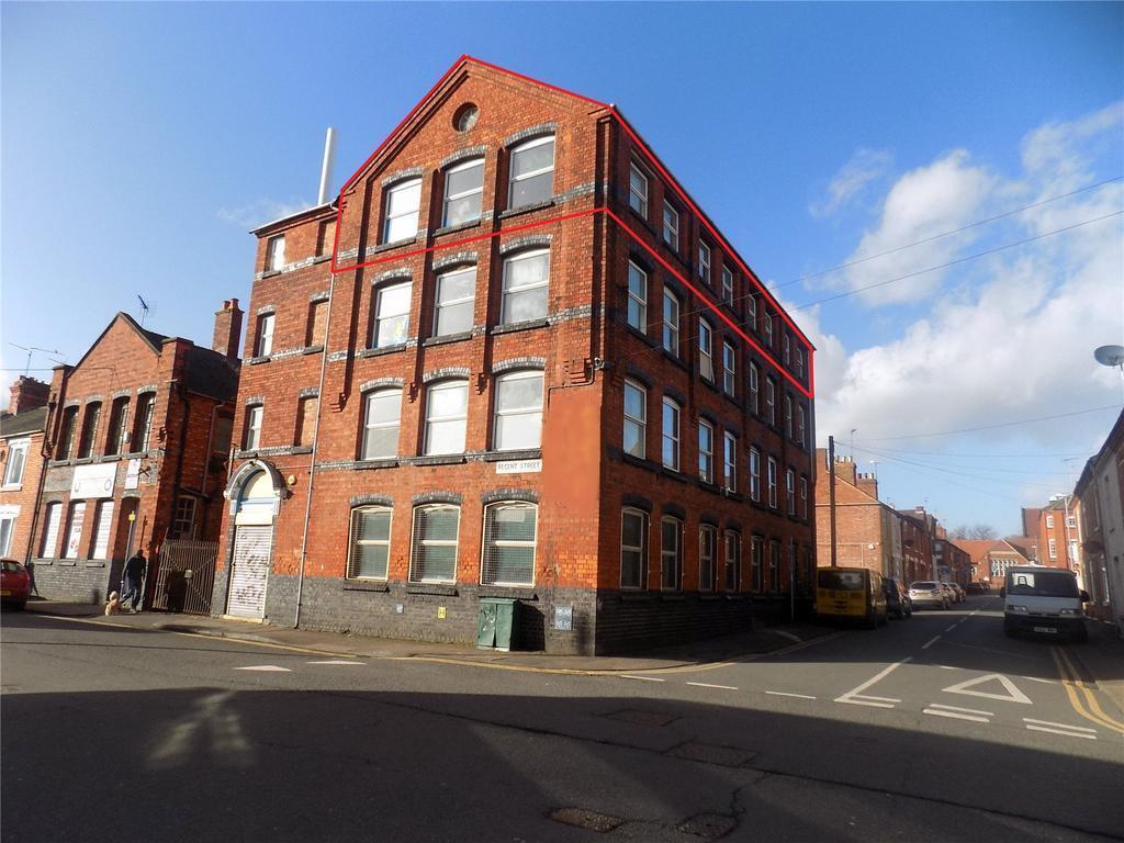 143 Regent St, Kettering to rent Building Photo- Image 1 of 3