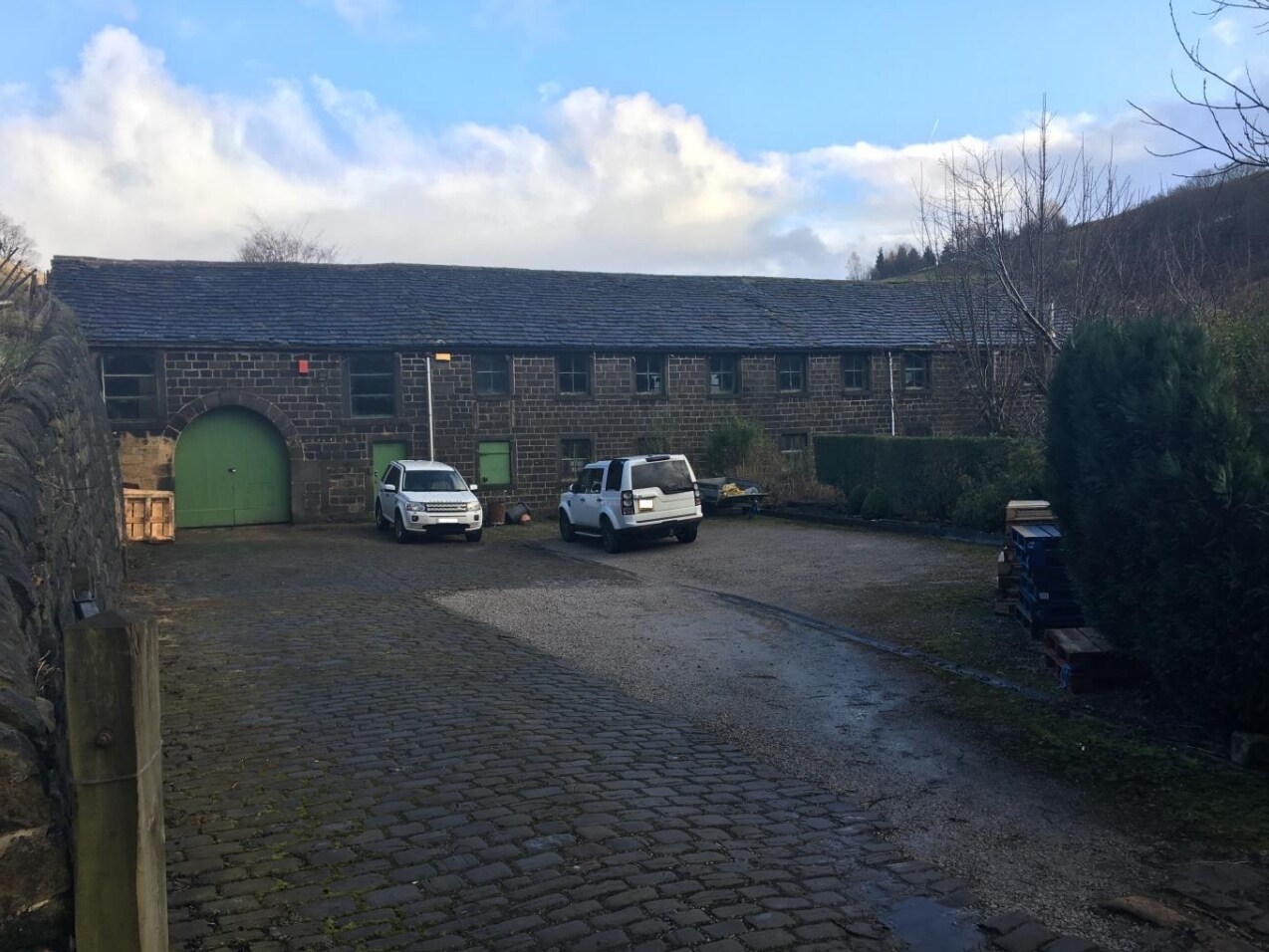 Bacup Rd, Todmorden for sale Primary Photo- Image 1 of 1