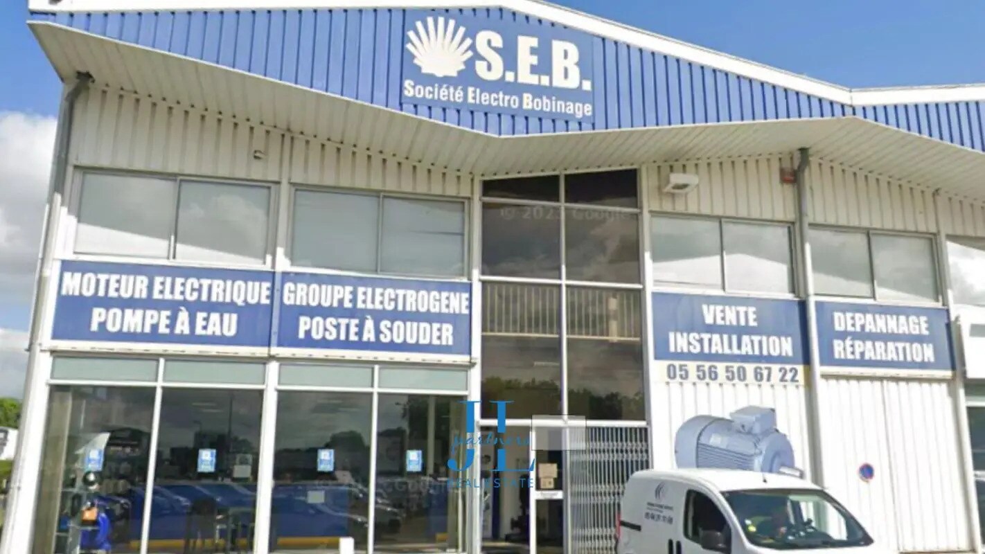 Industrial in Bordeaux to rent Building Photo- Image 1 of 2