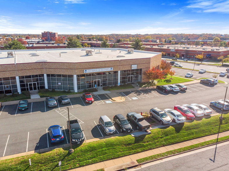 4425 Brookfield Corporate Dr, Chantilly, VA for sale - Building Photo - Image 1 of 1