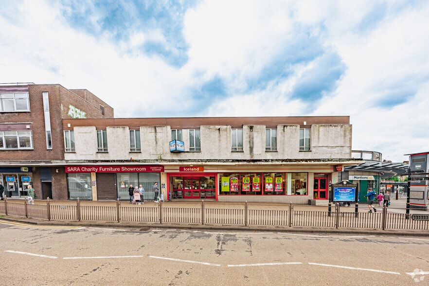 17 Brandon St, Hamilton to rent - Building Photo - Image 3 of 3