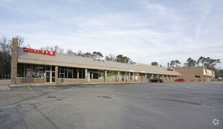 More details for 10690-10696 Lem Turner Rd, Jacksonville, FL - Retail for Rent