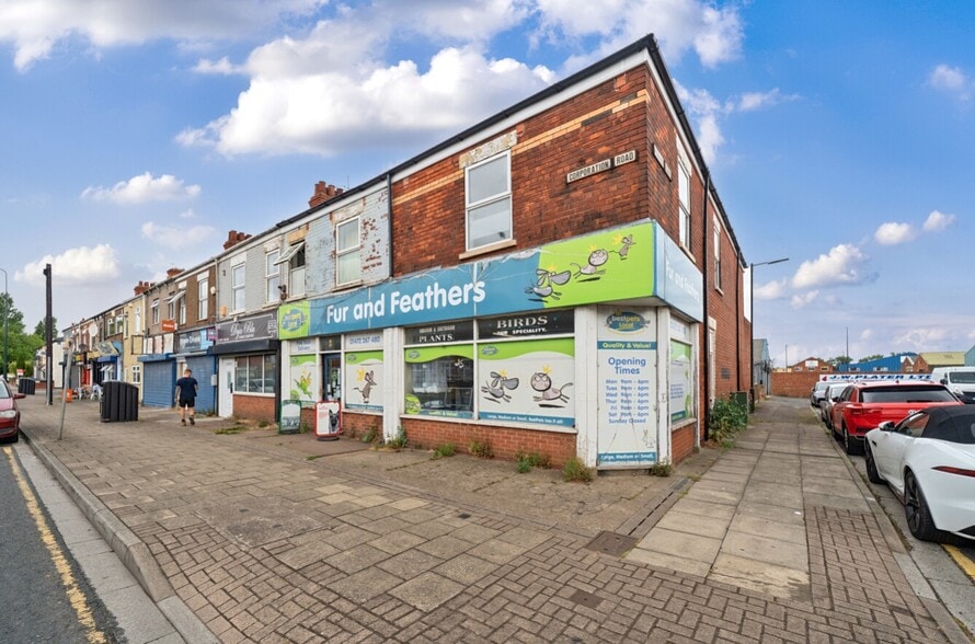 125-127 Corporation Road, Grimsby for sale - Building Photo - Image 1 of 3