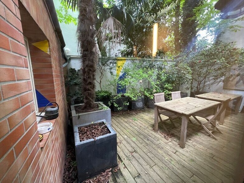 Office in Paris for sale - Building Photo - Image 2 of 22