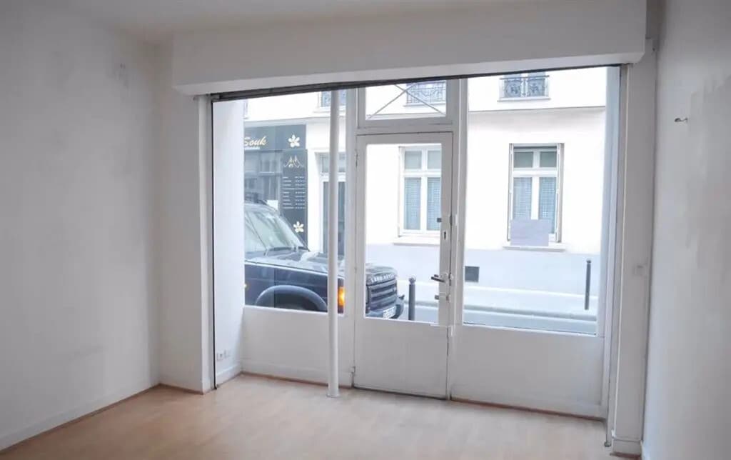 Location Commerce 22 m² - Photo 1