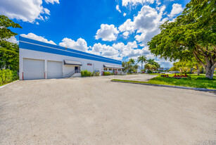 2601 NW 105th Ave, Miami FL - Commercial Property