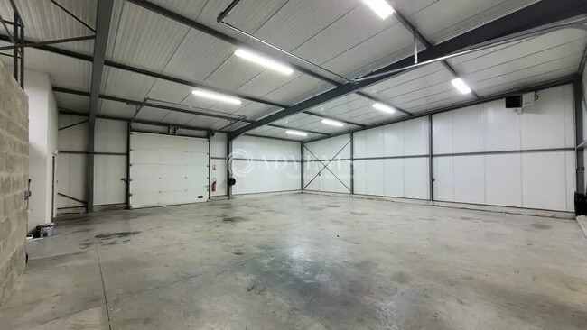 Vente Local d'activités 205 m²
