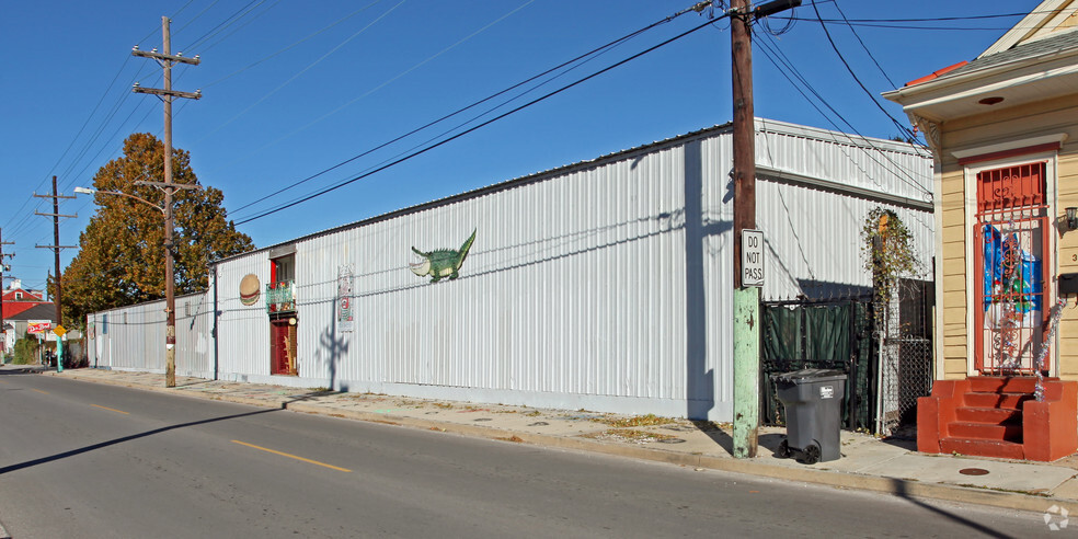 3023-3027 Chartres St, New Orleans, LA for rent - Primary Photo - Image 1 of 2