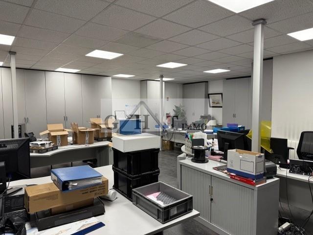 Office in Vitry-sur-Seine to rent Interior Photo- Image 1 of 11