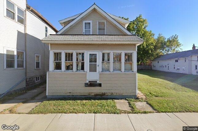 318 Pearl Ave, Oshkosh, WI for sale - Primary Photo - Image 1 of 1