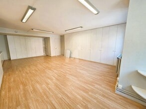 Office in Évry-Courcouronnes to rent Interior Photo- Image 2 of 5