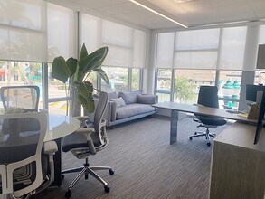 302 E Atlantic Ave, Delray Beach, FL to rent Interior Photo- Image 2 of 4