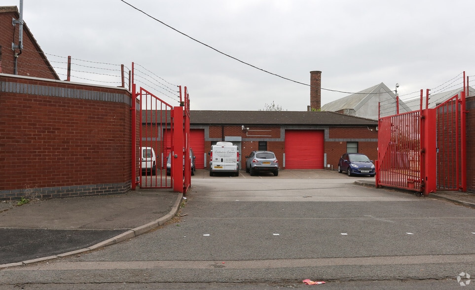 Mount St, Birmingham to rent - Building Photo - Image 2 of 2