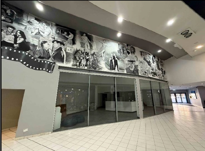 High St, Newcastle Under Lyme to rent Interior Photo- Image 1 of 5