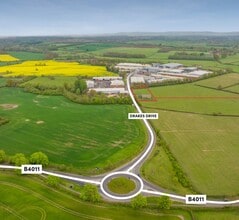 Drakes Dr, Long Crendon to rent Other- Image 2 of 3