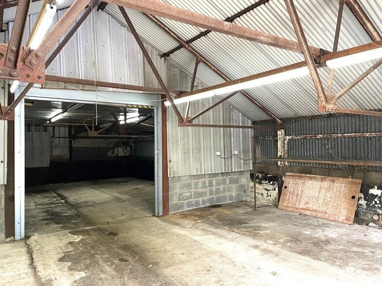 Nuffield Ln, Benson to rent - Building Photo - Image 2 of 3