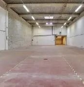 Location Entrepôt 280 m² à 456 m² - Photo 1