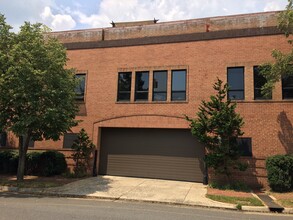 400 N Columbus St, Alexandria, VA for rent Building Photo- Image 1 of 7