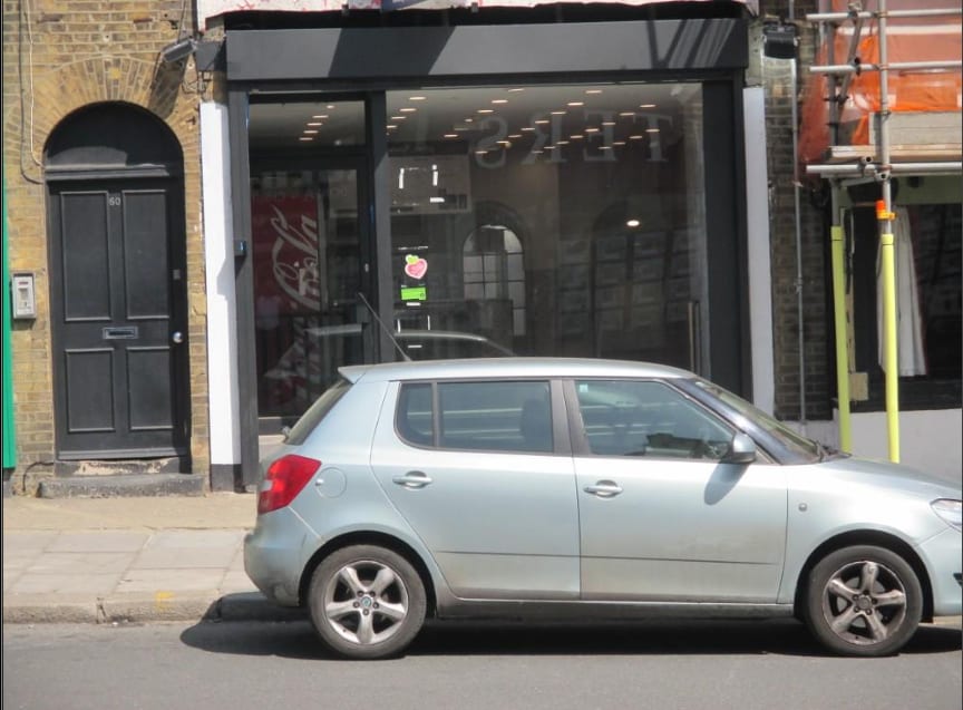60 High St, Barnet to rent Building Photo- Image 1 of 2