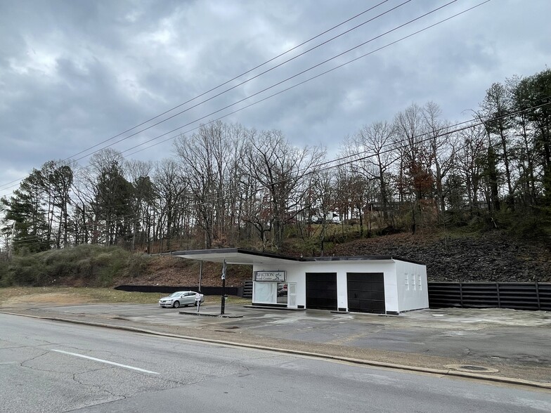 3976 Hixson Pike, Chattanooga, TN for sale - Building Photo - Image 1 of 1