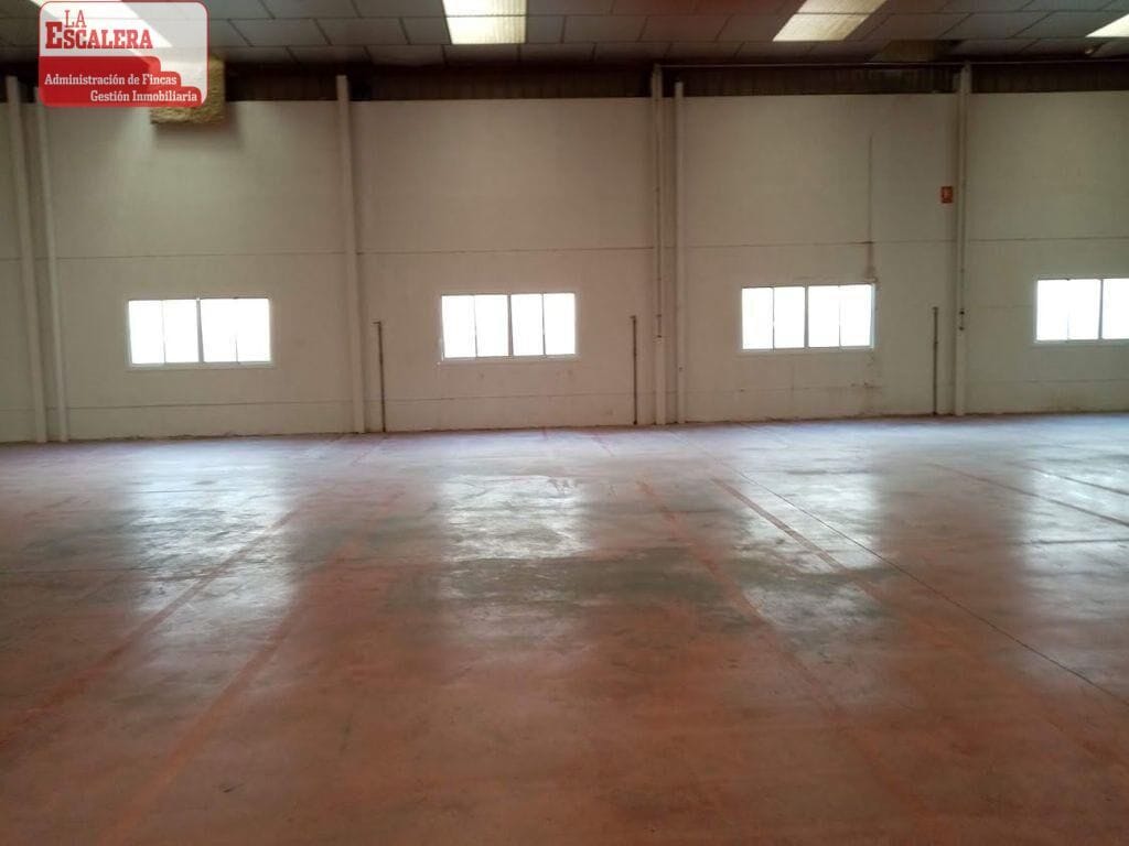 Industrial in Onil, Alicante to rent Interior Photo- Image 1 of 2
