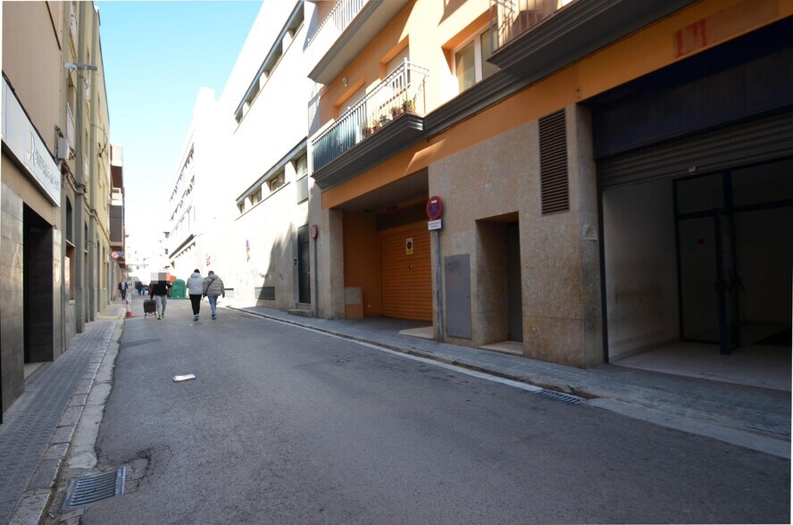 Office / Retail in Vilanova i la Geltrú, Barcelona to rent - Interior Photo - Image 3 of 3