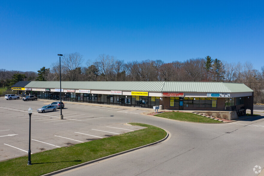 2035-2055 28th St, Grand Rapids, MI for rent - Aerial - Image 3 of 3