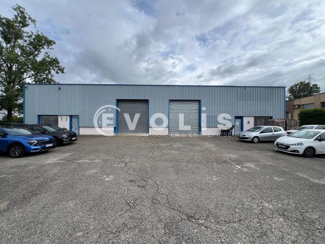 1 Rue Jacques Monod, Vaulx-en-Velin to rent Building Photo- Image 1 of 9