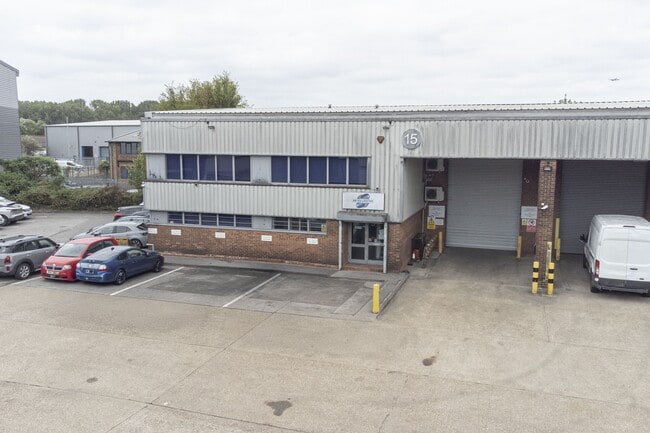 More details for Poyle Rd, Slough - Industrial to Rent