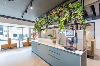 1 Kings Cross Bridge, London to rent Building Photo- Image 2 of 6