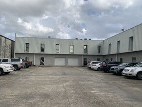 1005 W Harimaw Ct, Metairie, LA for rent Building Photo- Image 1 of 9