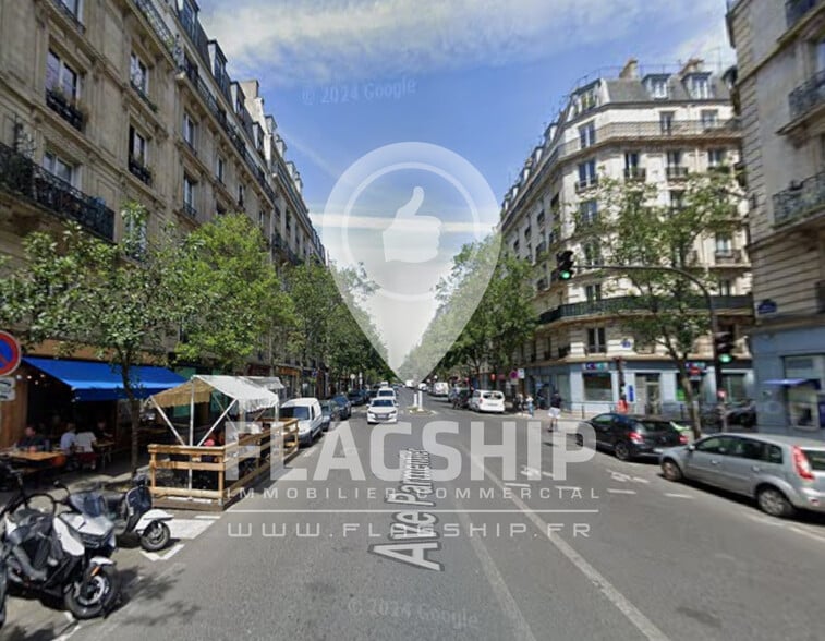 Retail in Paris to rent - Aerial - Image 1 of 2