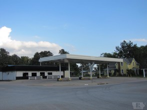 101 N Main St, Donnellson, IA for sale Building Photo- Image 1 of 1