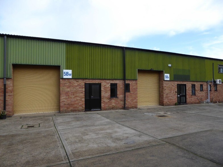 Mayflower Way, Harleston for sale - Primary Photo - Image 1 of 1