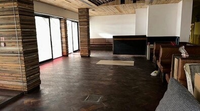 15-21 Old Town St, Plymouth to rent Interior Photo- Image 2 of 10