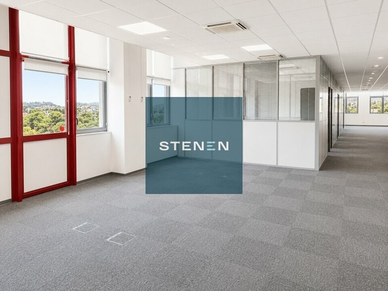 Office in Marseille to rent - Interior Photo - Image 2 of 5