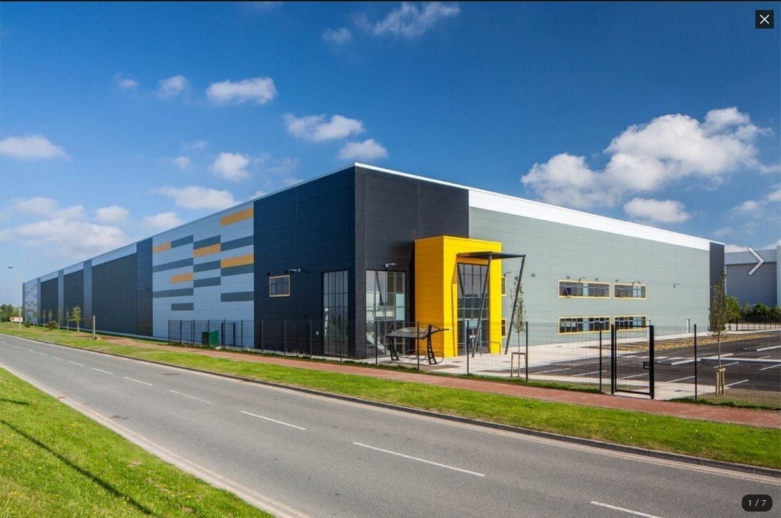 Liverpool International Business Park, Liverpool to rent Building Photo- Image 1 of 7